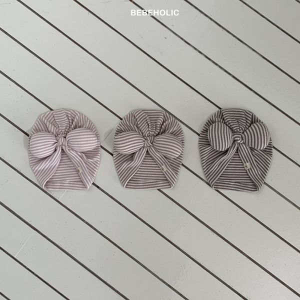 直紋寶寶圓滾滾帽 奶茶穿搭、Bebe holic Korea
