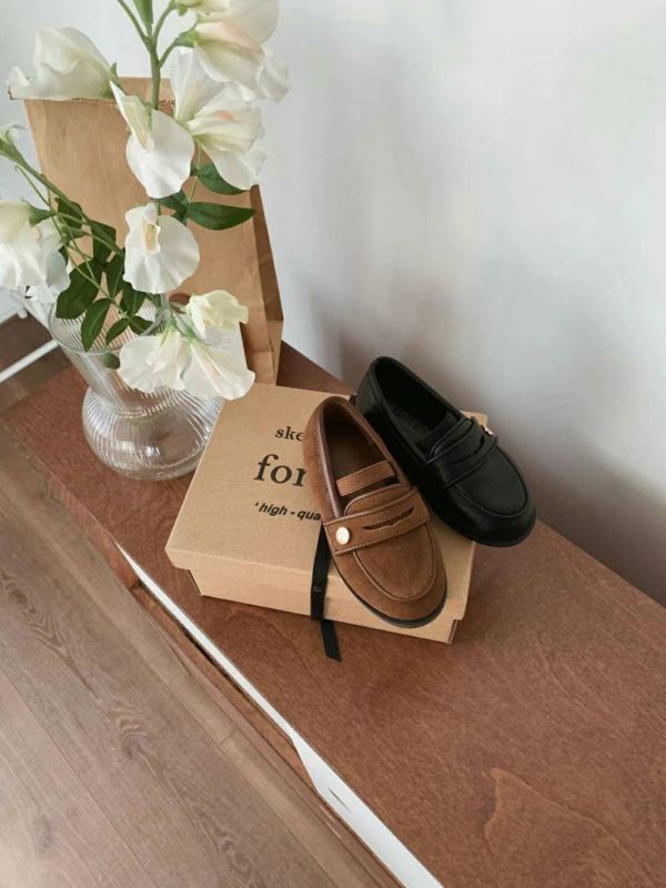 韓國親子鞋 熱門款牛皮金扣樂福鞋 