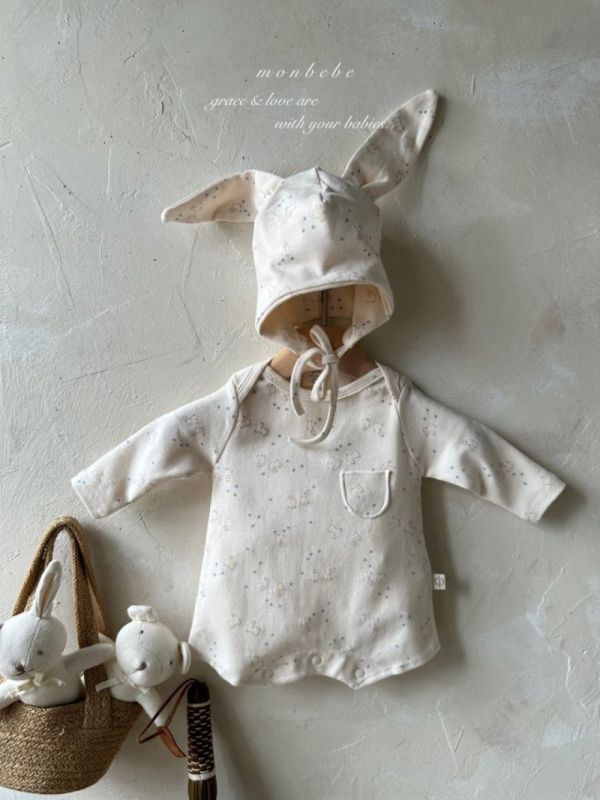 可愛的小兔子與熊寶寶套裝  連身衣＋軟帽 