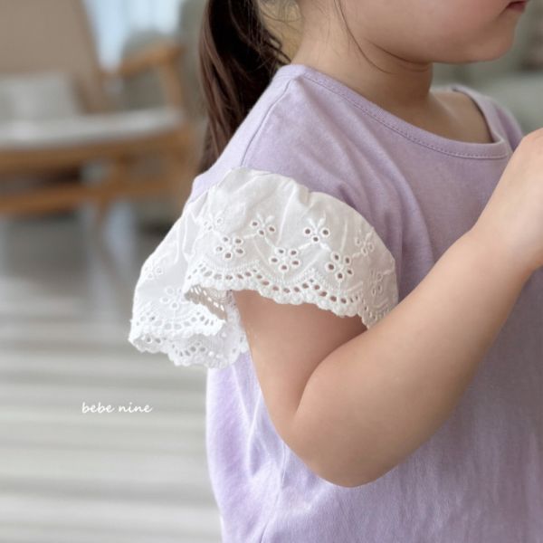蕾絲小飛袖上衣 