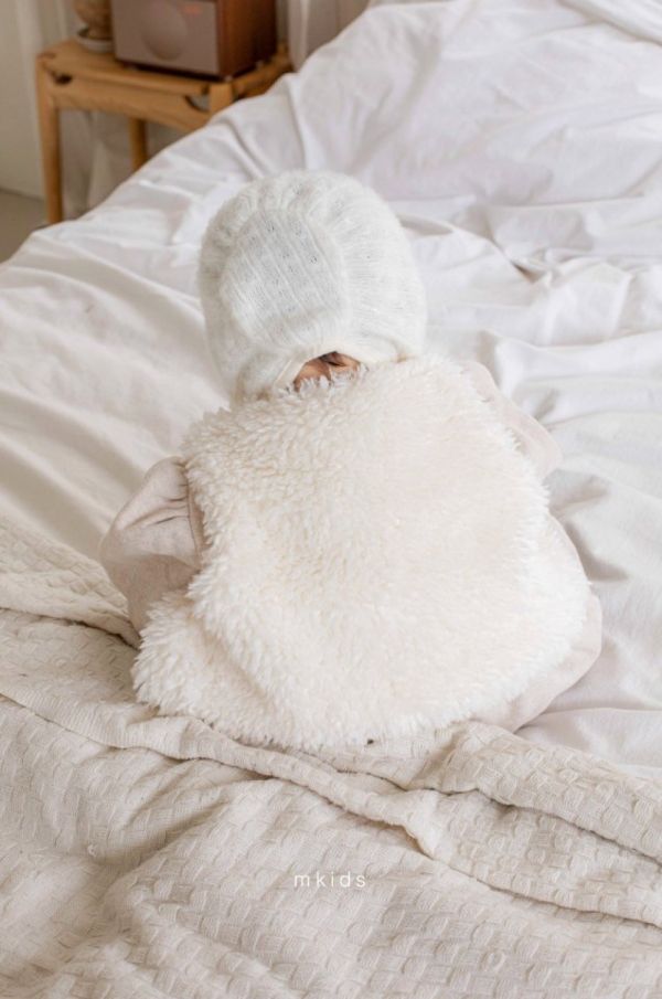 軟綿綿奶油背心 