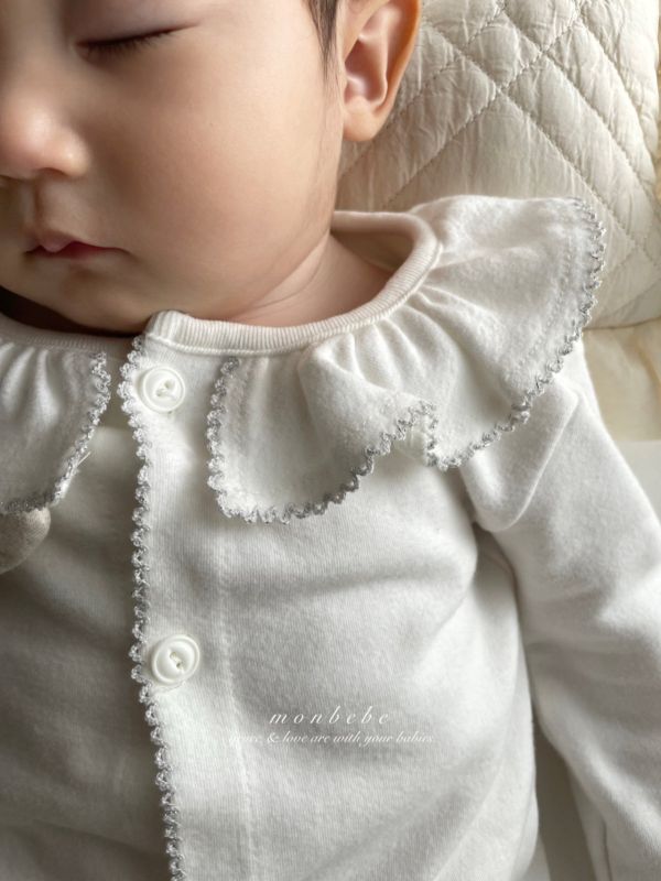 純色荷葉邊領包腳連身衣 