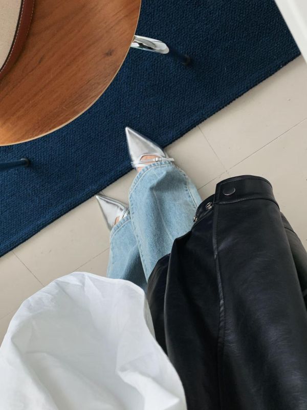 法式尖頭交叉設計感細跟鞋 粗跟鞋 