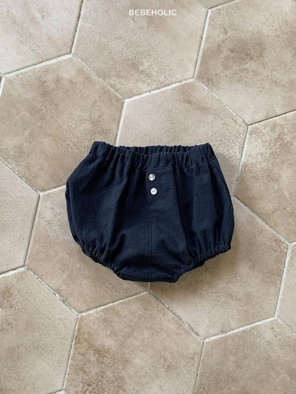 寶寶鈕扣格紋屁屁褲 寶寶包屁褲 Bebe holic Korea,韓國童裝,韓國Bebe holic,奶茶系寶寶,女寶穿搭