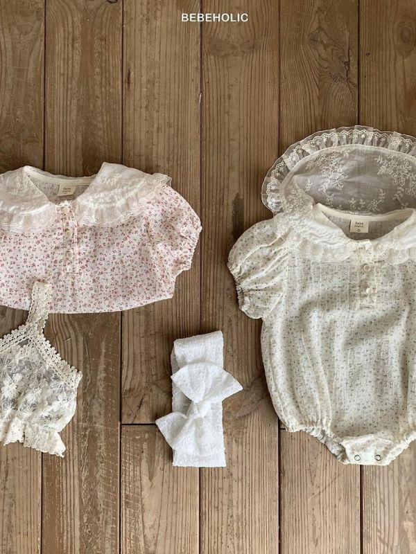 小碎花蕾絲圓領寶寶氣質套裝 Bebe holic Korea,韓國童裝,韓國Bebe holic,奶茶系寶寶,女寶穿搭