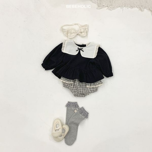 蝴蝶結花邊翻領縮口上衣 姊妹裝 