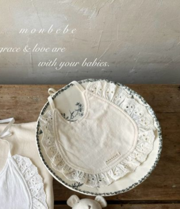 法式花邊圍兜兜 