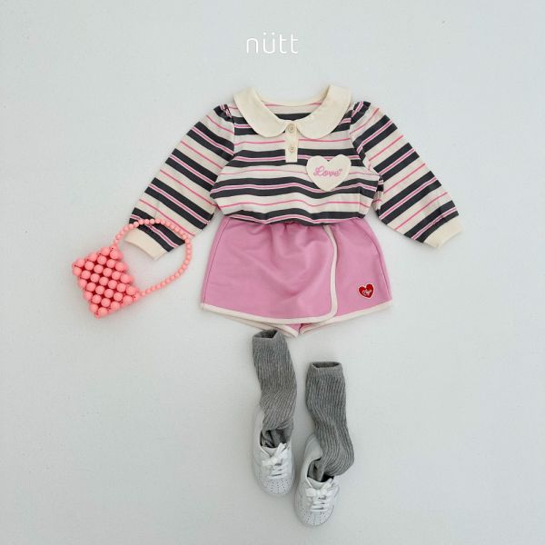 愛心貼布圓領條紋長袖上衣 