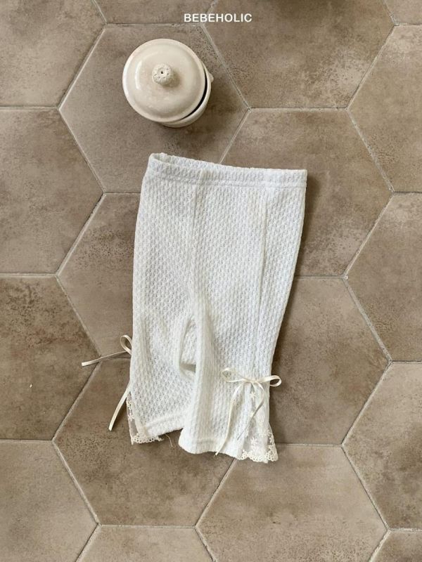 蝴蝶結柔軟蕾絲小花褲 童裝,Bebe holic Korea,Bebe holic童裝