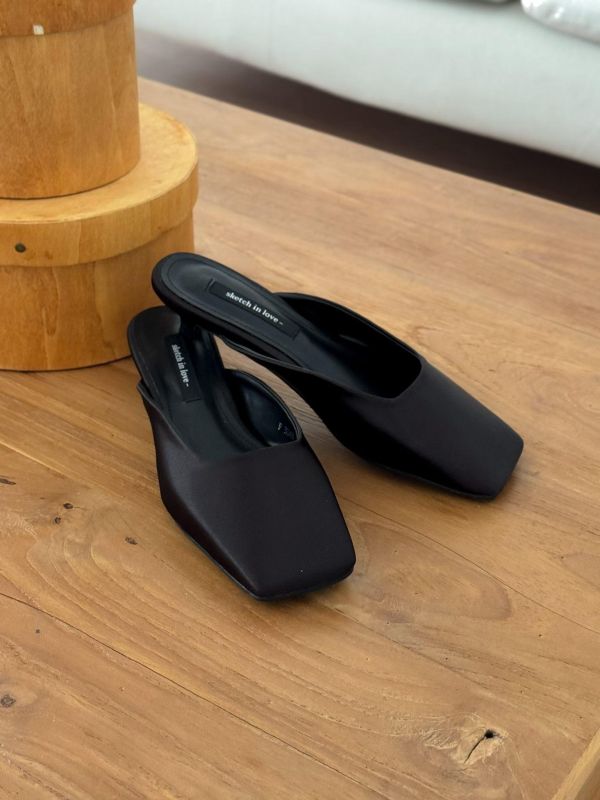 緞面方頭高級感穆勒涼鞋 涼跟拖3cm 