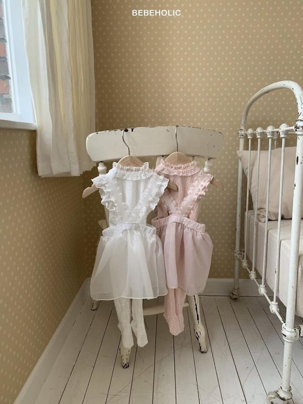 芭蕾美美吊帶紗裙踩腳褲 Bebe holic Korea,韓國童裝,童裝批發,童裝代購,奶茶色系