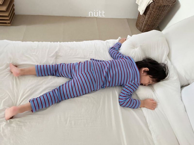 活潑跳色合身條紋居家服 長袖上衣+長褲 