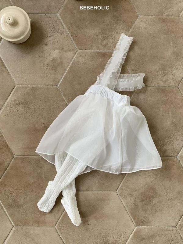 芭蕾美美吊帶紗裙踩腳褲 Bebe holic Korea,韓國童裝,童裝批發,童裝代購,奶茶色系