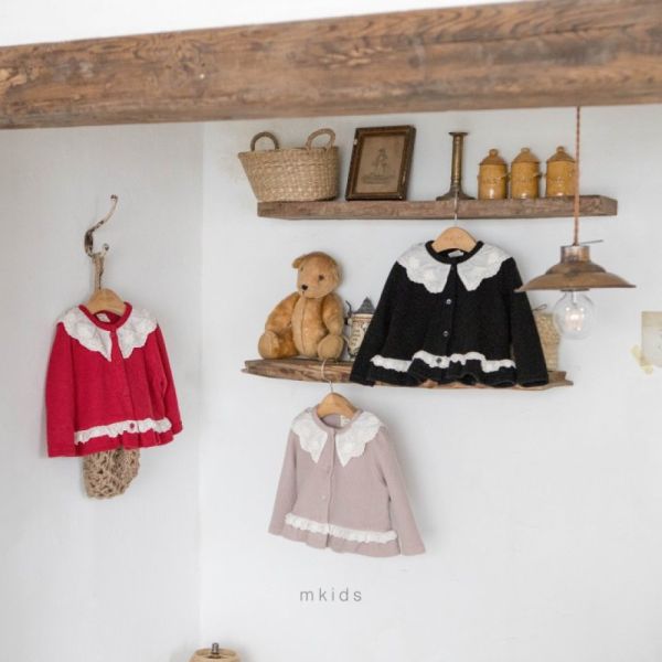 奶油小花蕾絲領針織外套 