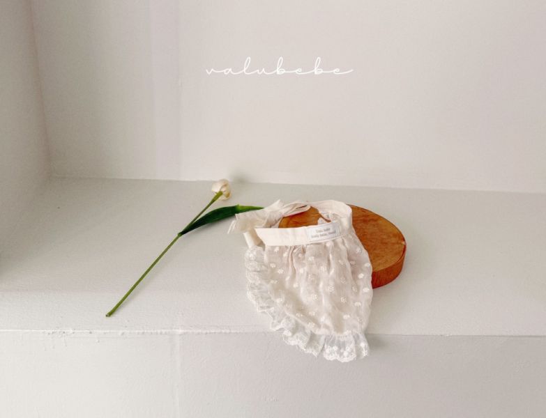 Bebe-蕾絲小花綁帶棉裙 層次搭配 可愛配件 