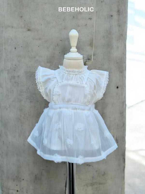 質感寶寶玫瑰圍裙穿搭 Bebe holic Korea,韓國童裝,韓國Bebe holic,奶茶系寶寶,女寶穿搭