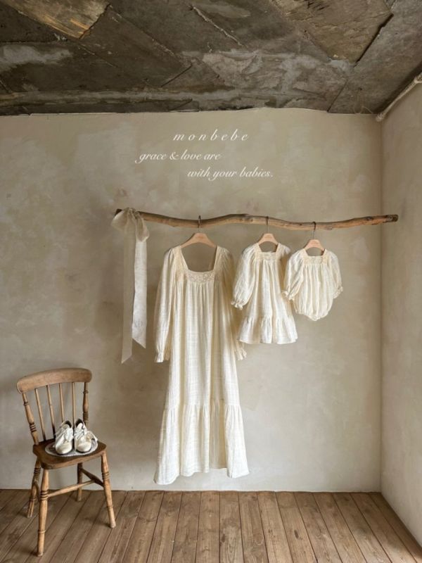 親子系列 方領蕾絲泡泡袖洋裝 包屁衣 