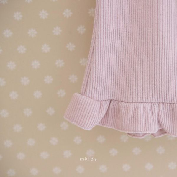 荷葉邊秋款直腿喇叭褲 M Kids korea