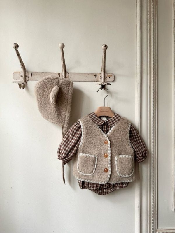 Bebe 小森林格紋荷葉領包屁衣 