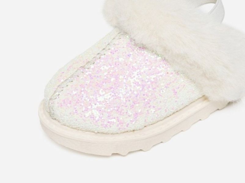 華麗的閃亮亮毛毛拖 