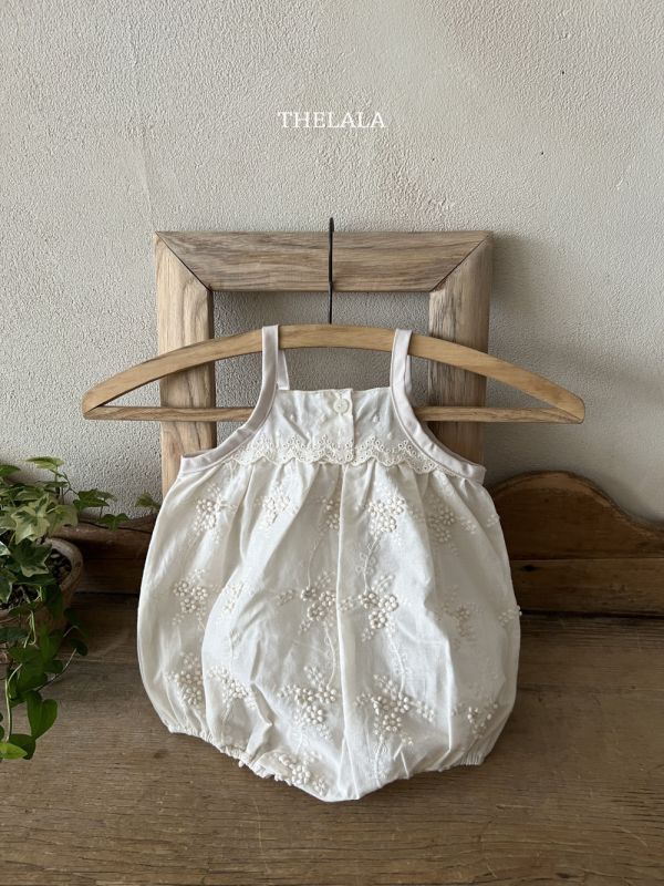 田園風小花刺繡寶寶包屁衣 象牙色 