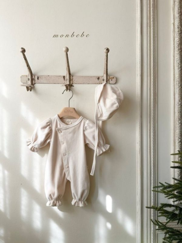 斜襟小牙邊寶寶連身衣 