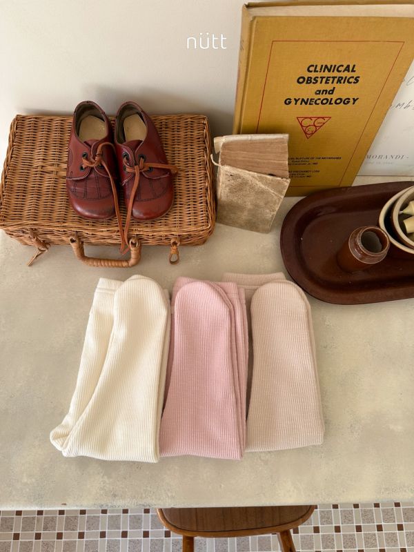 好搭寶寶必備踩腳褲 女寶寶踩腳襪,冬天必買寶寶襪,laurababy