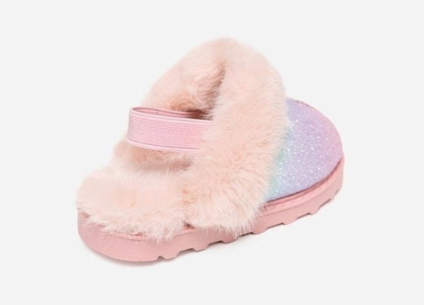 華麗的閃亮亮毛毛拖 