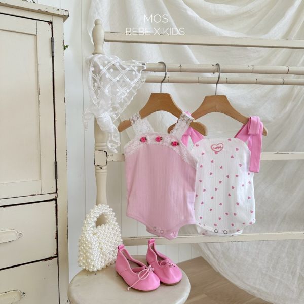 現貨 Bebe-綁帶蝴蝶結愛心包屁衣 姊妹裝 