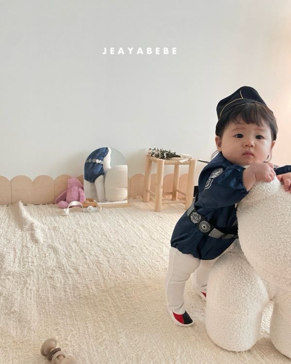 跟韓服很搭的偽鞋鞋內搭褲 