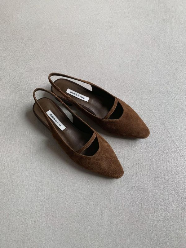 真皮線條感北歐自然系色調後繫帶鞋 