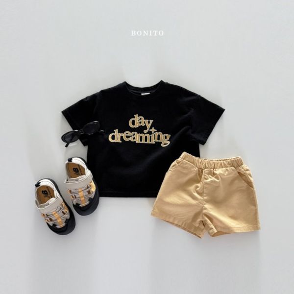 Day Dreaming 字母短袖T 