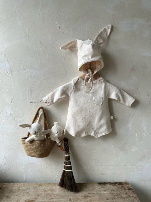 可愛的小兔子與熊寶寶套裝  連身衣＋軟帽 