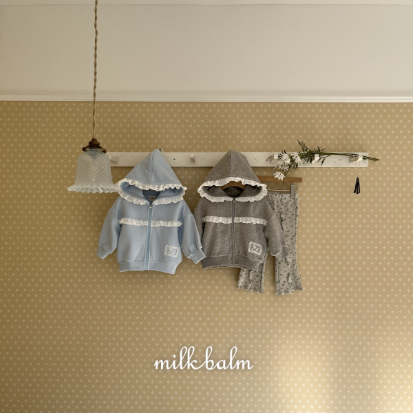 甜美層次蕾絲連帽外套 