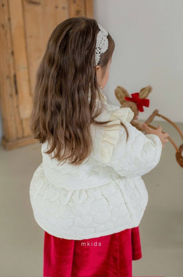 暖呼呼愛心壓紋奶油夾克 