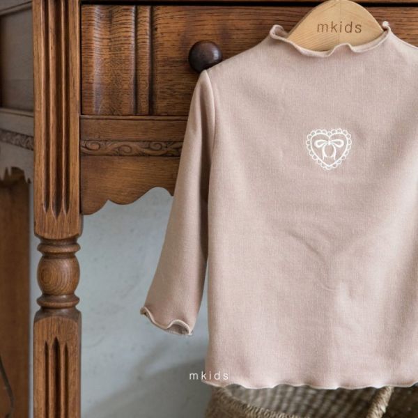 蝴蝶結木耳邊立領長袖上衣 內搭 