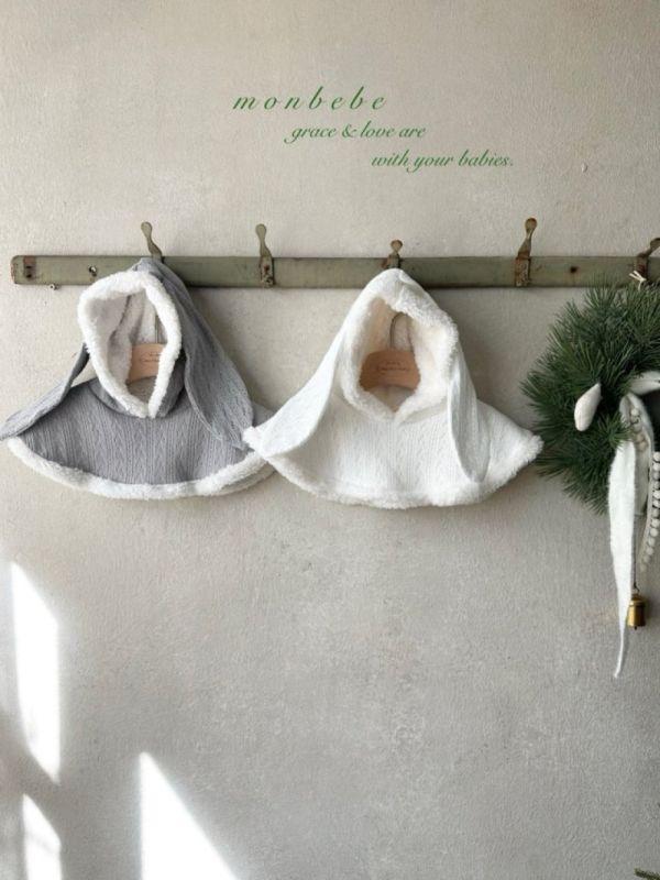 森林小兔寶針織滾邊連帽斗篷 