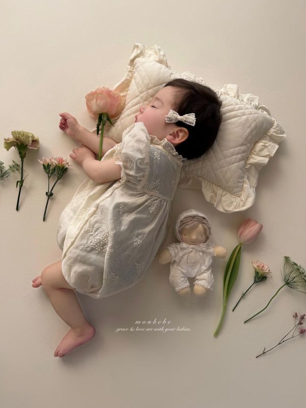 寶寶款 蕾絲刺繡質感公主袖連身洋裝 親子系列 