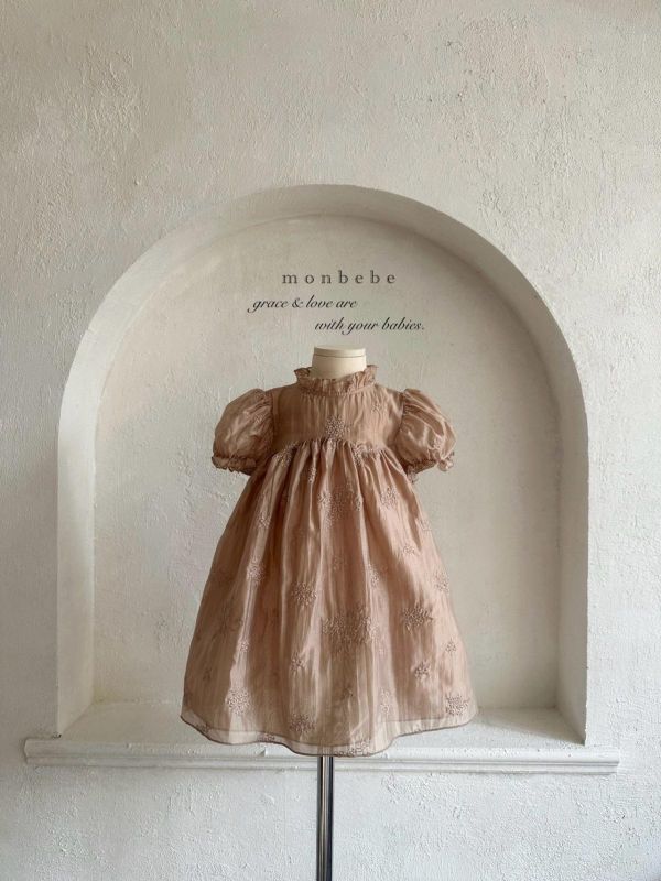 小童款蕾絲刺繡質感公主袖連身洋裝 親子系列 