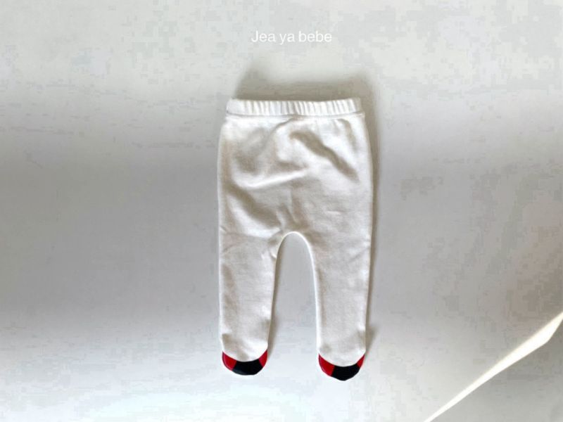 跟韓服很搭的偽鞋鞋內搭褲 