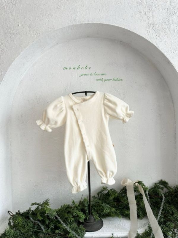 斜襟小牙邊寶寶連身衣 