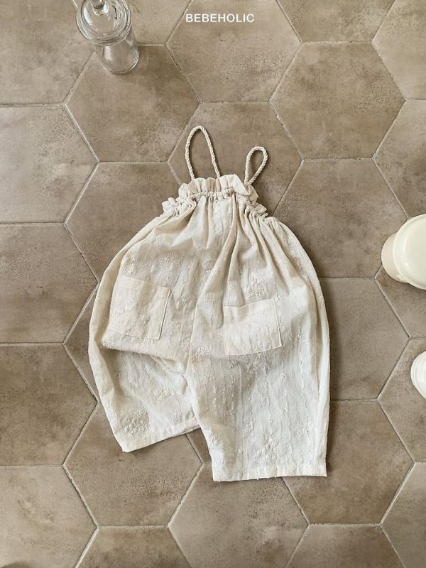 束口袋寶寶吊帶裝 Bebe holic Korea,韓國童裝,韓國Bebe holic,奶茶系寶寶,女寶穿搭