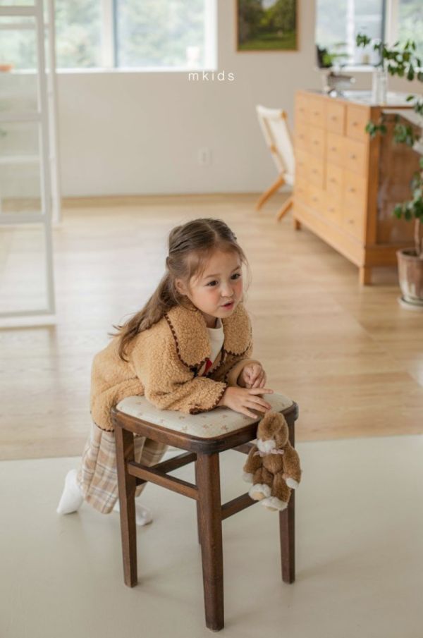 焦糖瑪奇朵羔羊絨質感大衣 