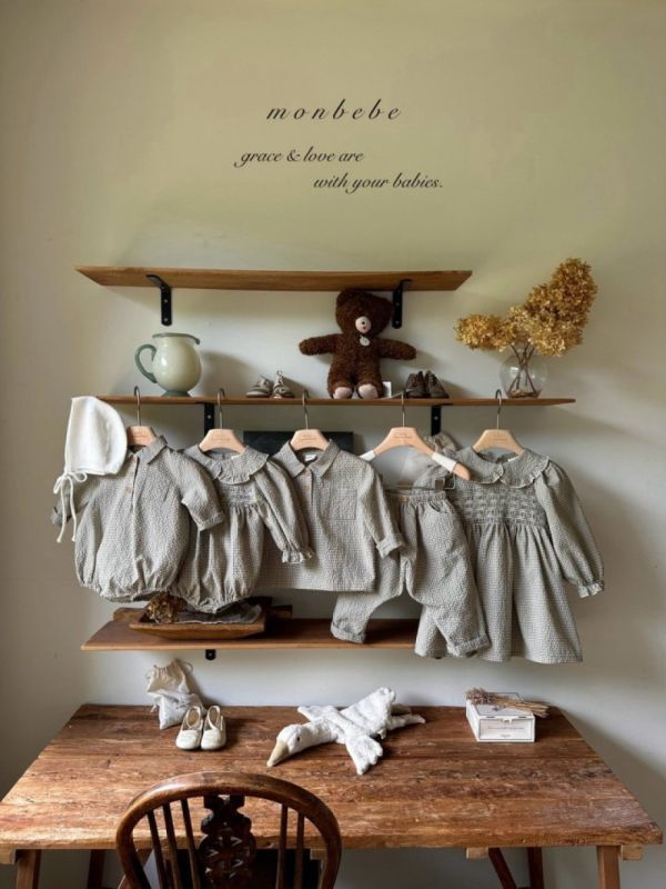 格紋反摺設計休閒長褲 