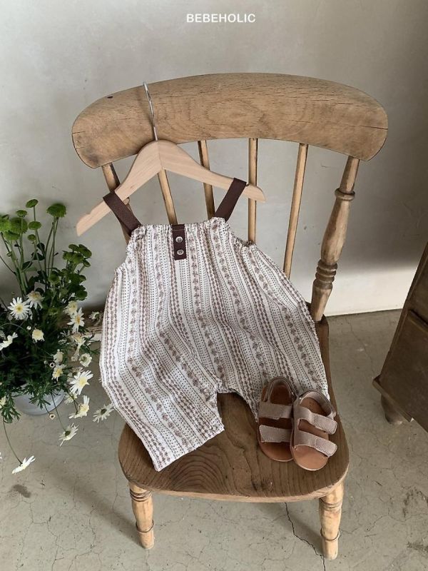 度假勝地 寶寶連身吊帶 Bebe holic Korea,韓國童裝,韓國Bebe holic,奶茶系寶寶,女寶穿搭