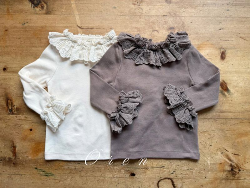 Bebe-純色花邊木耳領長袖上衣 