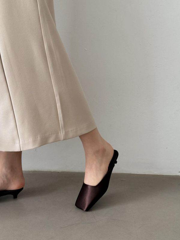 緞面方頭高級感穆勒涼鞋 涼跟拖3cm 