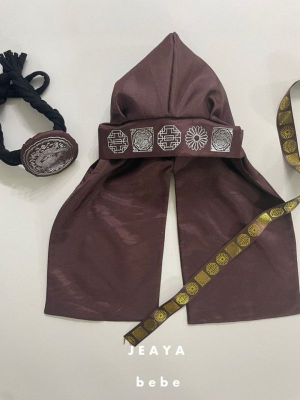 韓服系列 王世子 王世子妃 收涎、週歲、韓服、寶寶穿搭、寶寶韓服代購、變裝、寶寶打扮