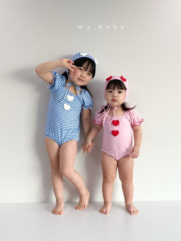 小飛袖立體愛心造型連身游泳服（附帽） 