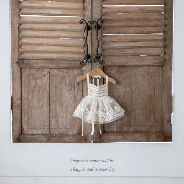 小花蕾絲外罩紗裙 